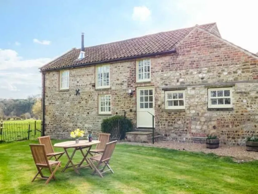 Westwick Edge Cottage - Image 1