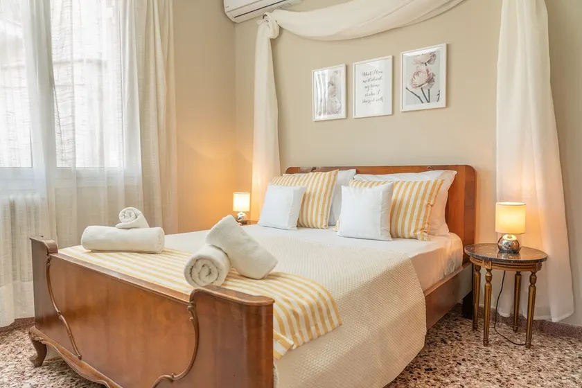Neat flat in Argostoli seaside Town - Image 1