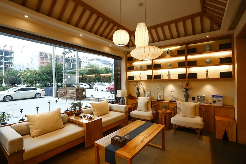 Qianna Chengji Hotel - Image 1