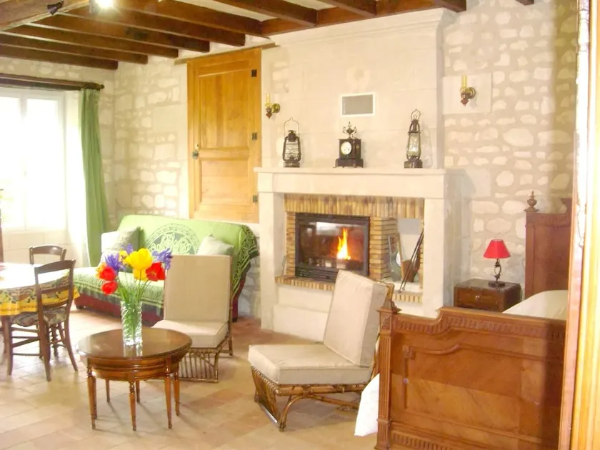House With 2 Bedrooms in Bournand, With Furnished Garden and Wifi - Image 1