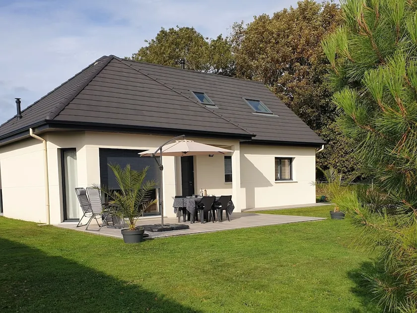 Comfortable Holiday Home in Etretat Near Beach - Image 1