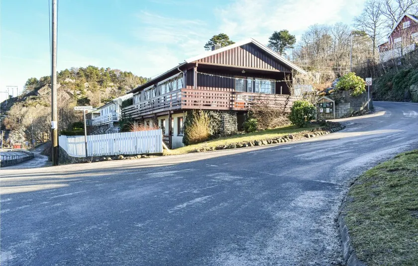 Beautiful Home in Mandal With 2 Bedrooms and Wifi - Image 1