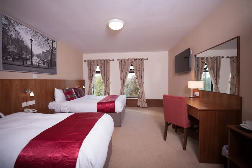 Treacys Hotel Monaghan - Image 1