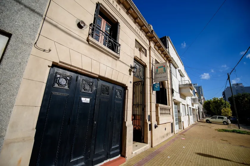 La Plata Hostel - Image 1