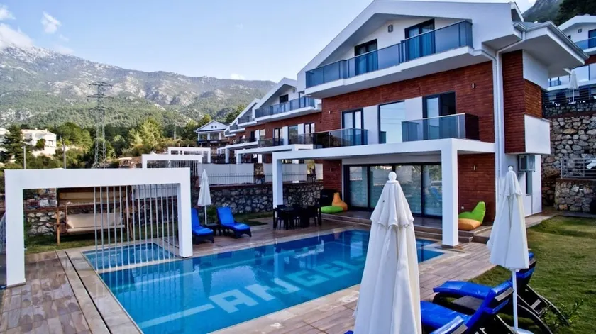 Angel Prestige Villa by Angel Rentals - Image 1