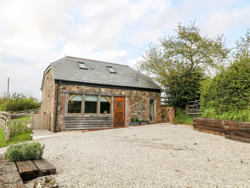 Downicary Chapel Stable - Image 1