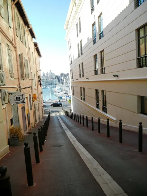 Appart Hotel Marseille Vieux Port - Image 1