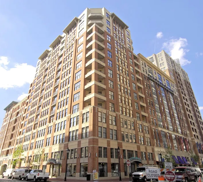 Global Luxury Suites at Harbor East - Image 1