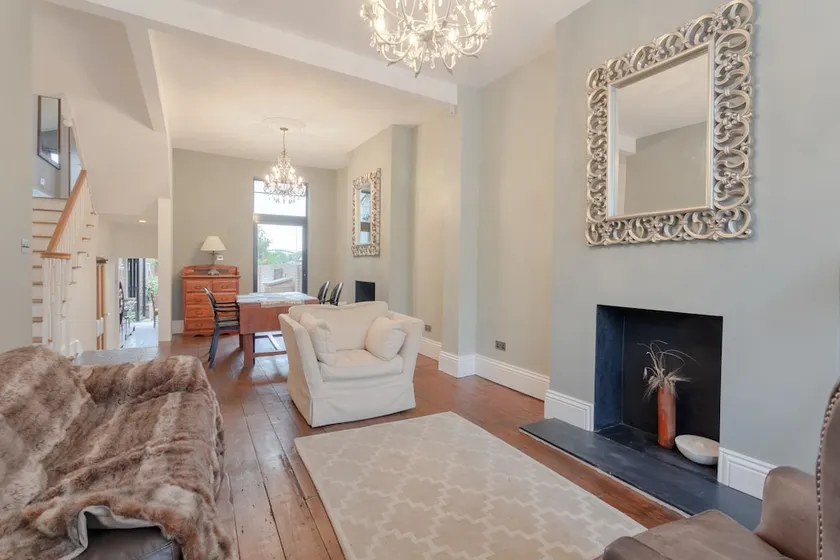 4 Bedroom Victorian House Near Notting Hill - Image 1