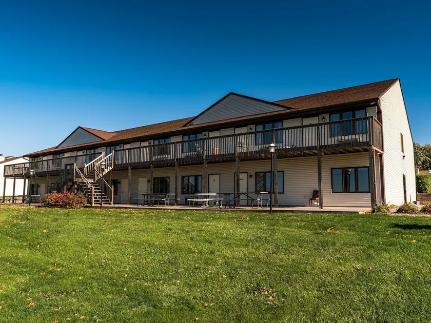 Lake Panorama National Resort - Image 1