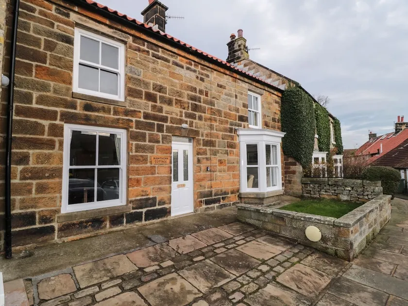 Hawthorn Cottage - Image 1