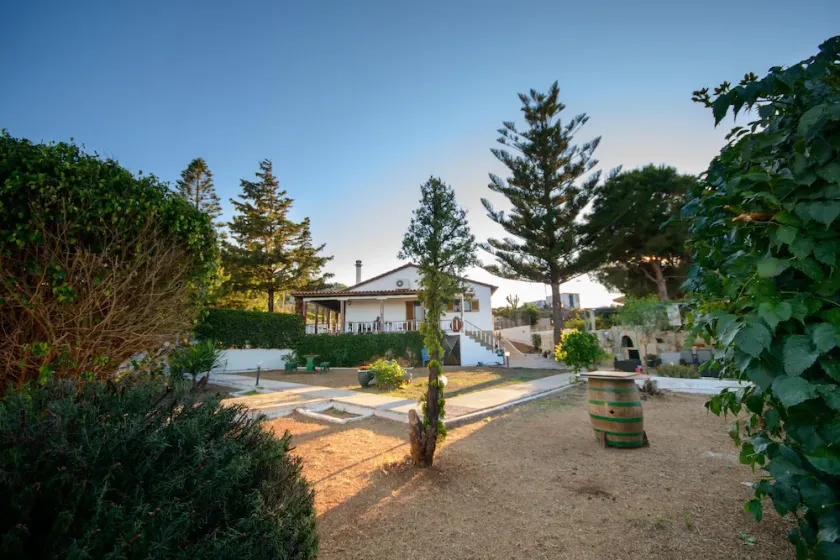 Ellis Holidays Home - Image 1