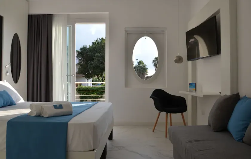 Centurio Luxury Rooms - Image 1