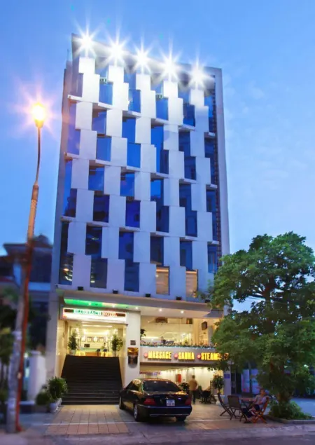 Blue Beach Hotel - Image 1