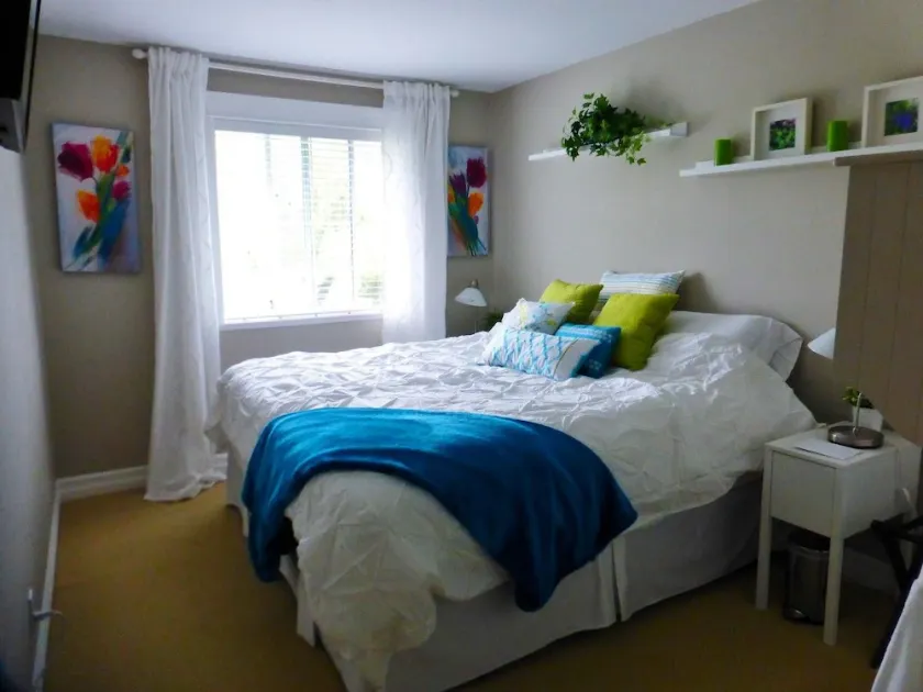 Mt Bakerview Bed And Breakfast - Image 1