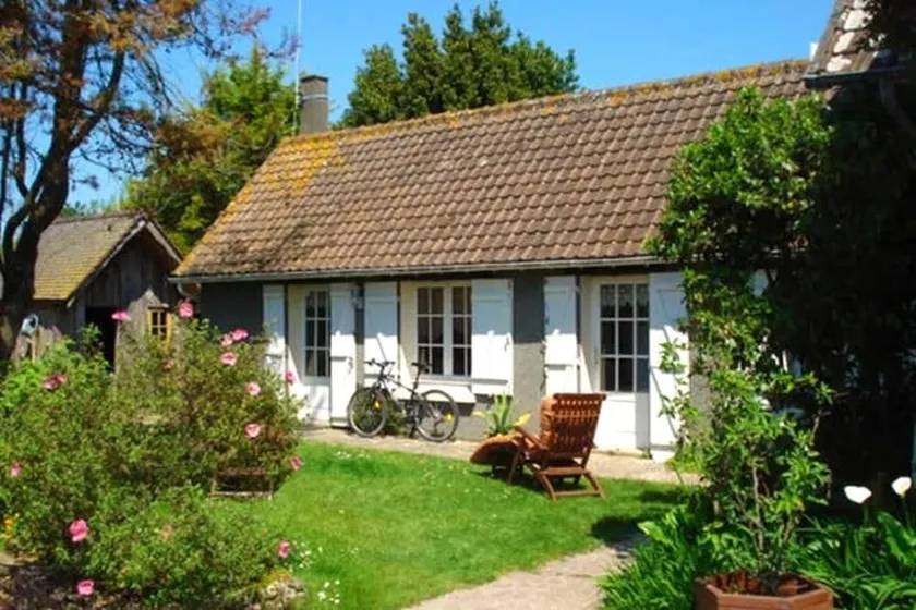 Maison d'une chambre a Agon Coutainville a 800 m de la plage avec jardin amenage et wifi - Image 1