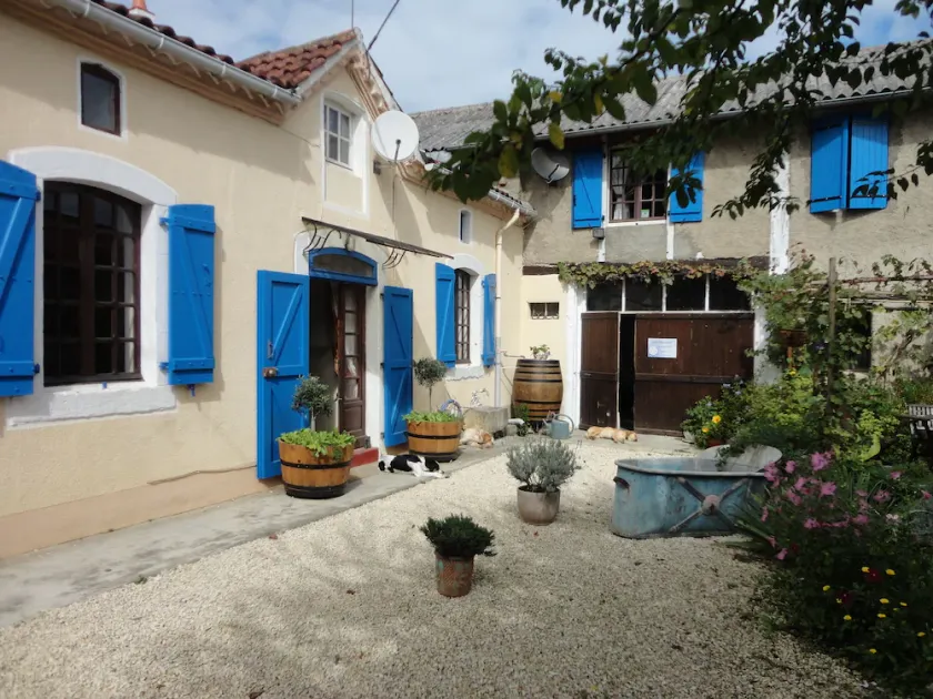 Viella Vacances - Image 1
