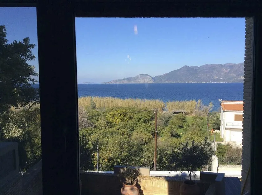 Sea View Maisonette Trizinia - Image 1