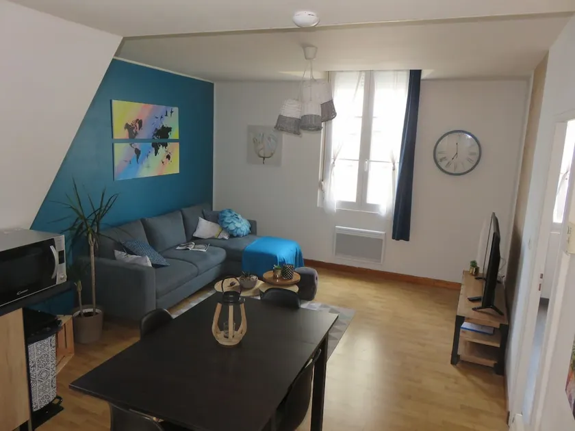 Grand Appartement Chaleureux - Image 1
