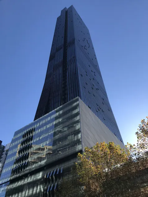 2B2B Apartment in collin street Melbourne - Image 1