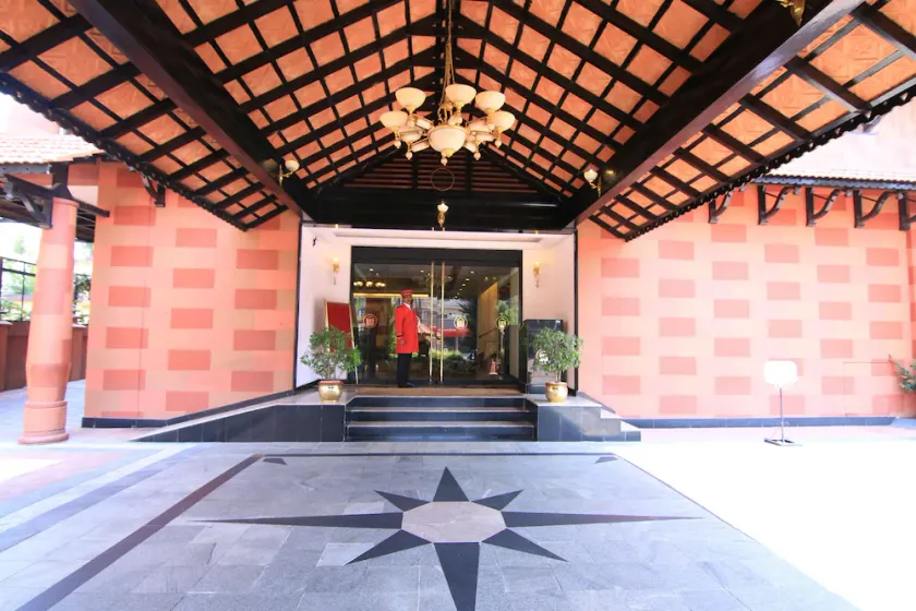 Westway Hotel Calicut - Image 1
