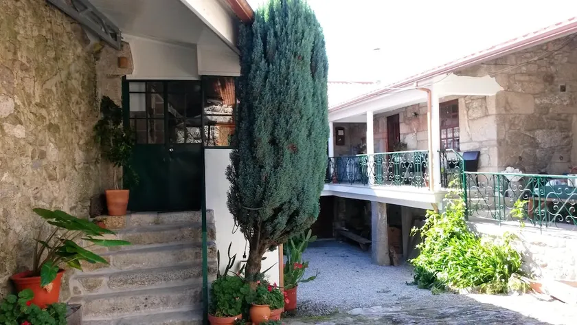 3 bedrooms house with furnished garden and wifi at Gontim - Image 1