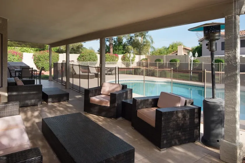 Scottsdale Serenity Pool  5Bd Sleeps 14 - Image 1