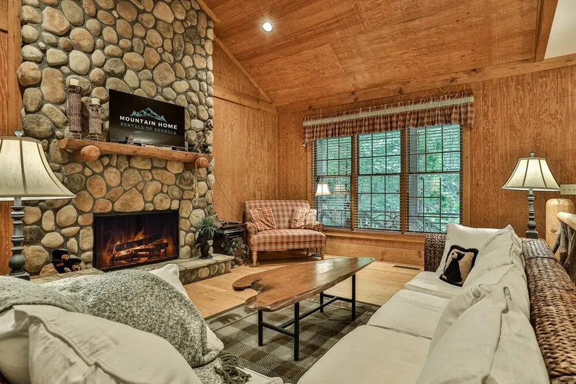 2 Duck Creek Cottage - Image 1