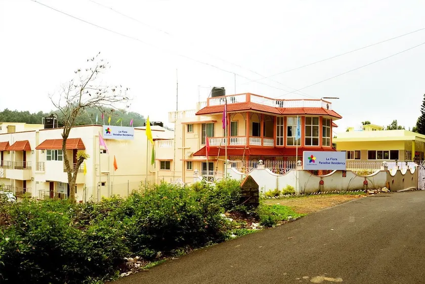 La Flora Paradise Residency - Image 1