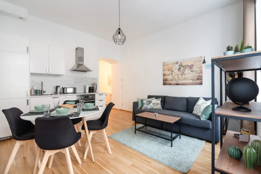 Cozy, new and stylish, 15 minutes to the center - Image 1