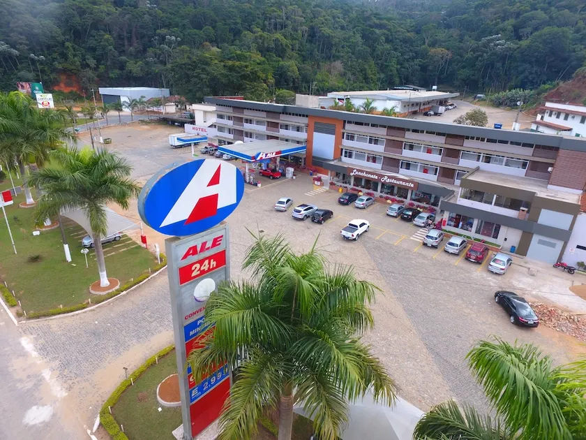 Nobik Hotel - Image 1