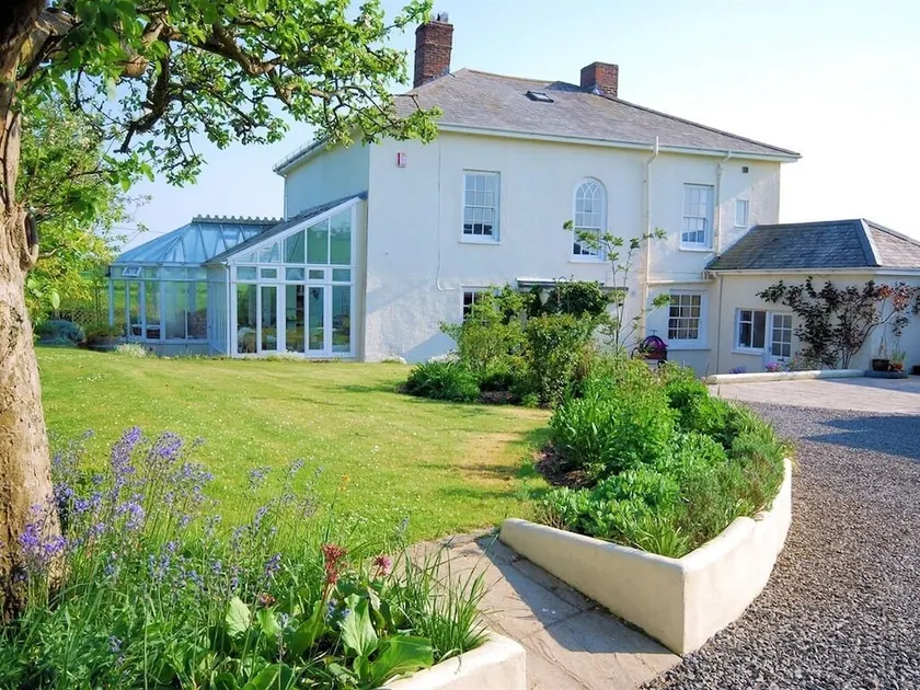 Belgrave B&B - Image 1