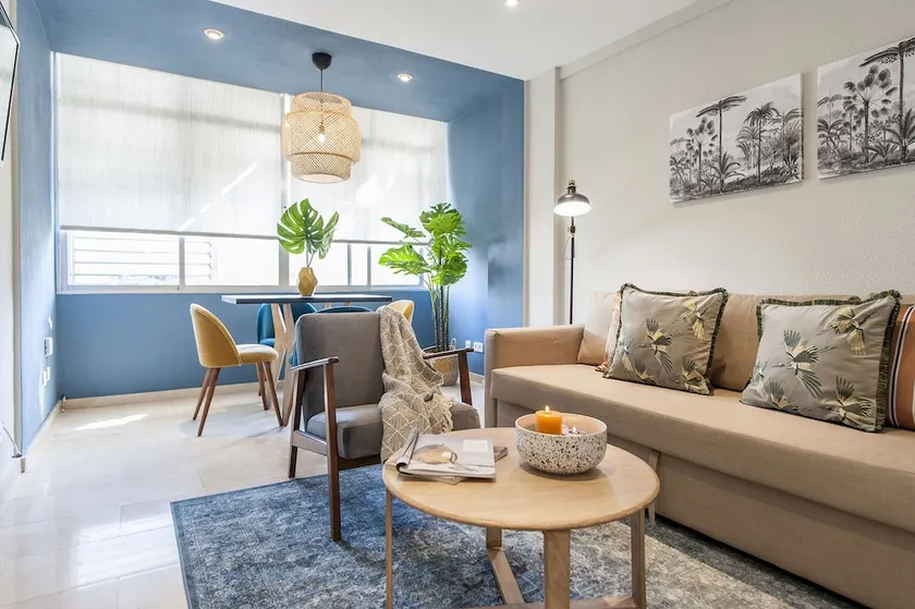 Salamanca Luxury Iv - Image 1
