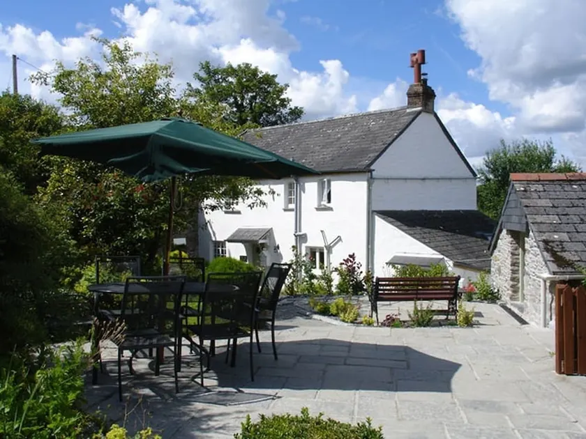 1 Rose Cottages - Image 1
