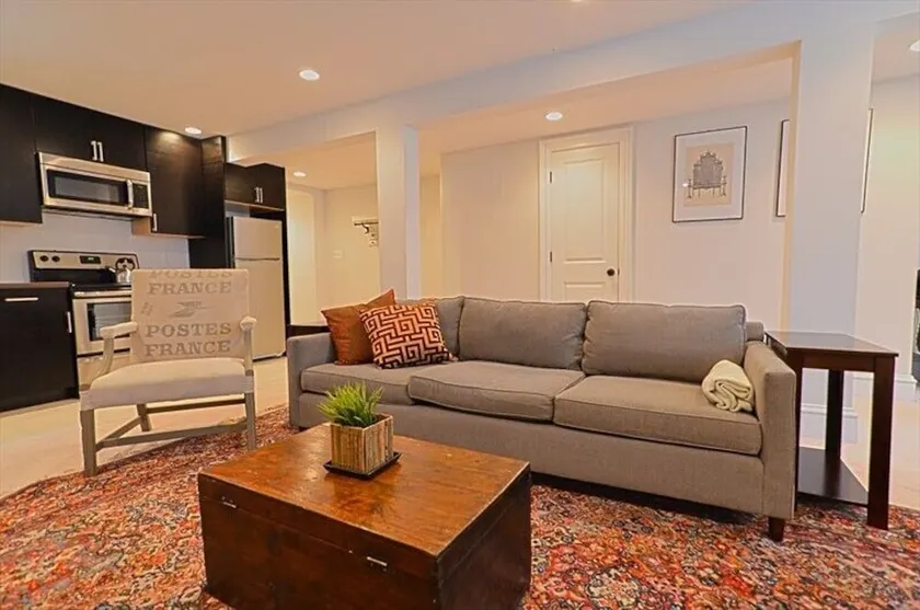 511 East Capitol Apartment #1036 - 2 Br Apts - Image 1