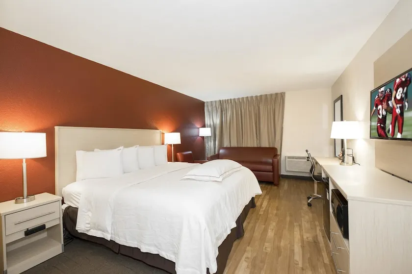 Red Roof Inn PLUS+ Neptune Beach - Jacksonville Beach - Image 1