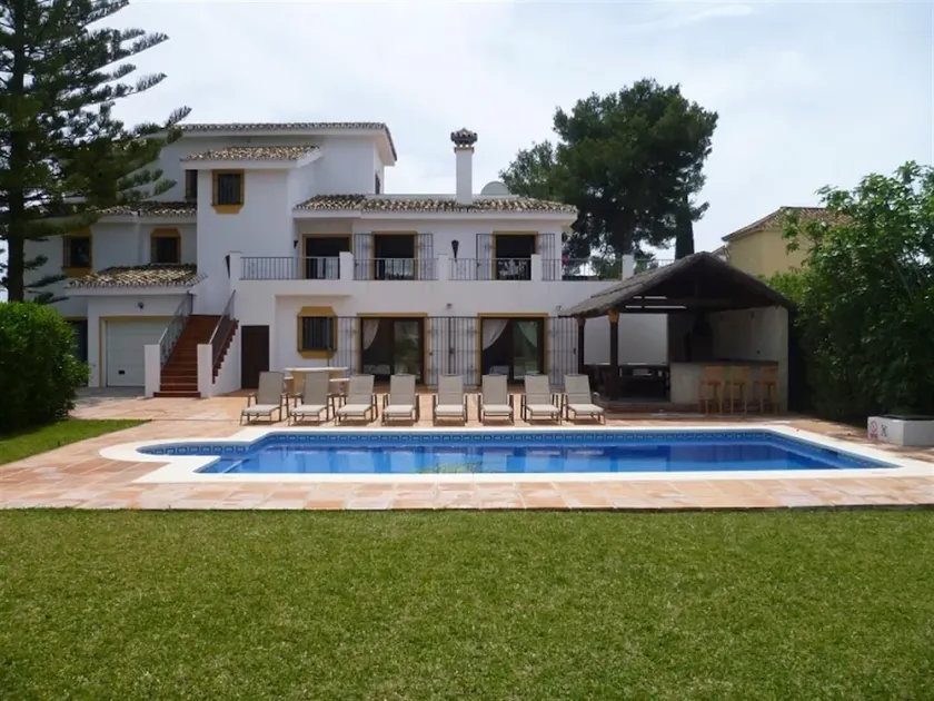 Great Villa Very Close to Best Beach - Image 1