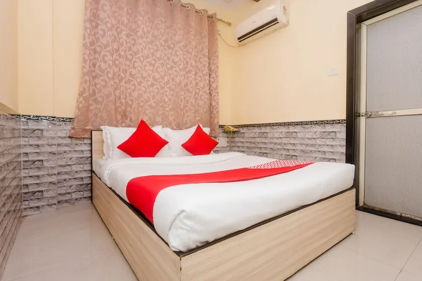 OYO 29550 Hotel Nivara - Image 1