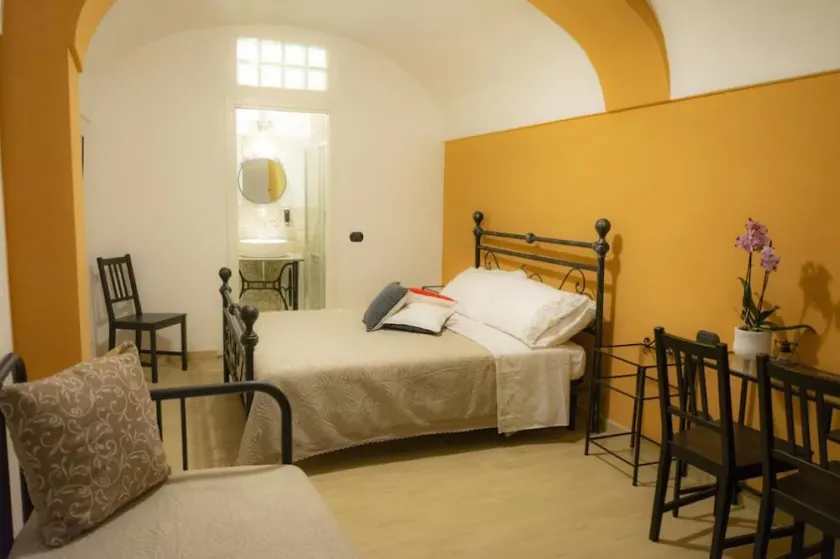 Quintessenza - Sorrento Coast Rentroom - Image 1