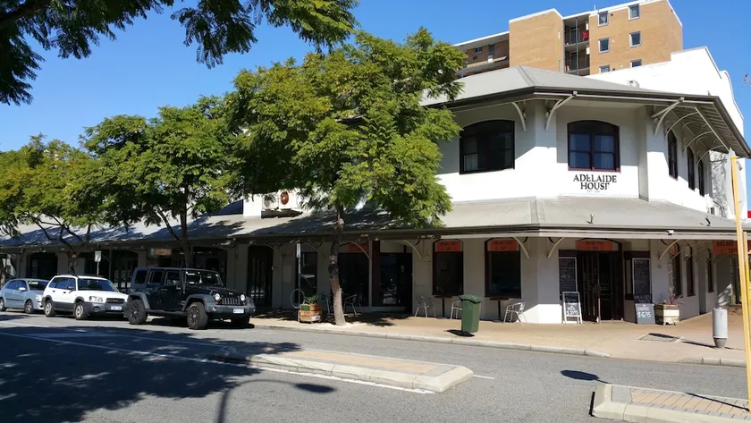 Adelaide House Apartments Fremantle - Image 1