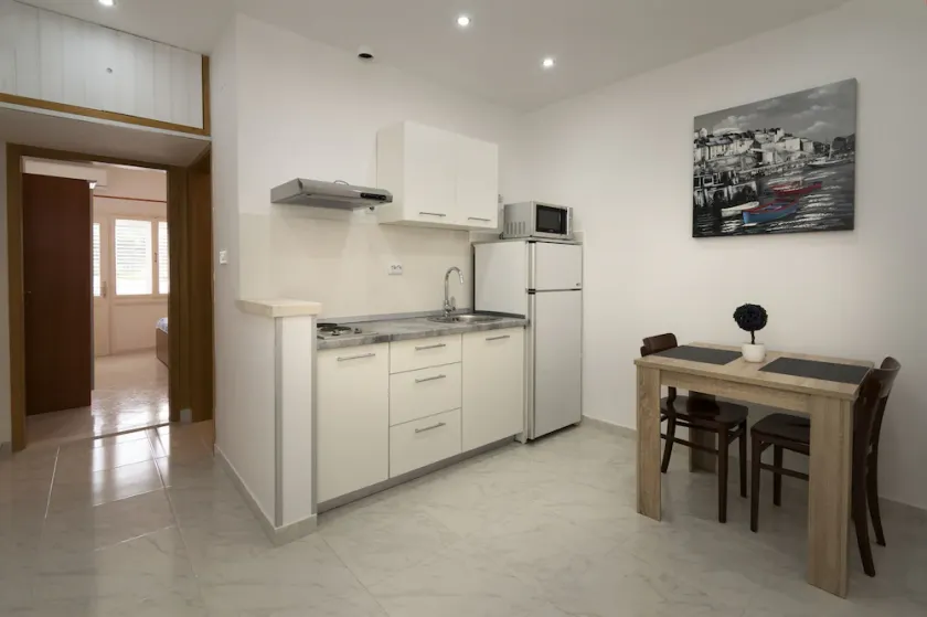 Apartment Mery - Image 1