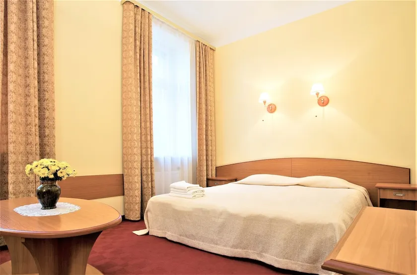 Rija Irina Hotel - Image 1