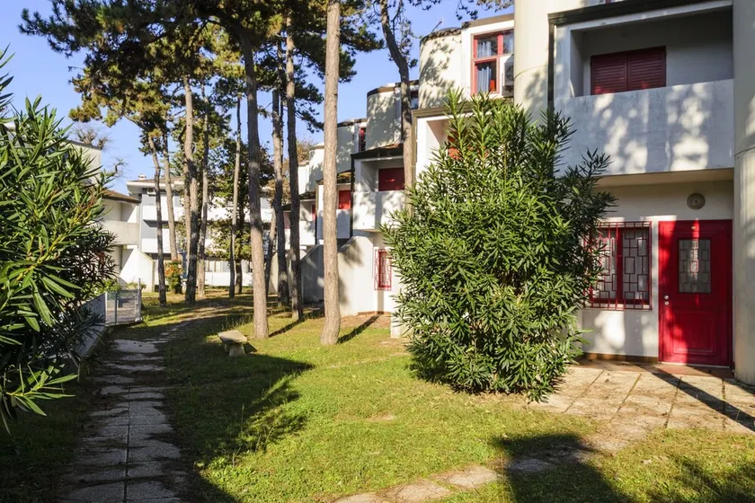 Holiday Village - Image 1