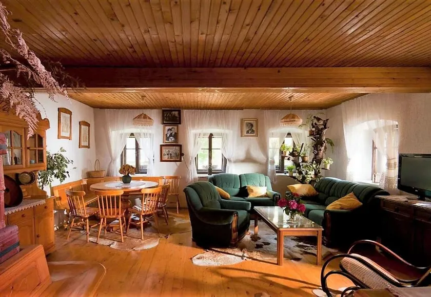 Green Inn Apartment - Image 1