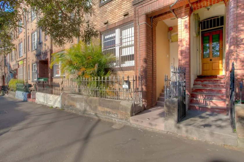 Crown Street Studios - Image 1