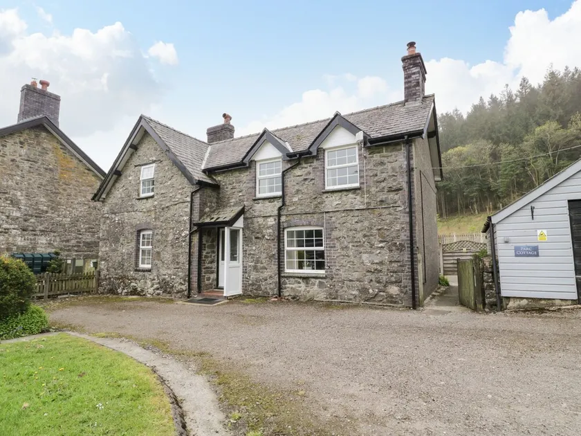Parc Cottage - Image 1