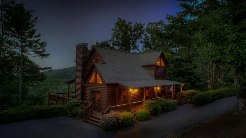 Moonlight Mountain Cabin - Great Views And A Hot Tub - Image 1