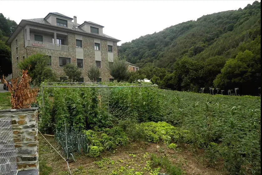 Hotel Pontes De Gatin - Image 1
