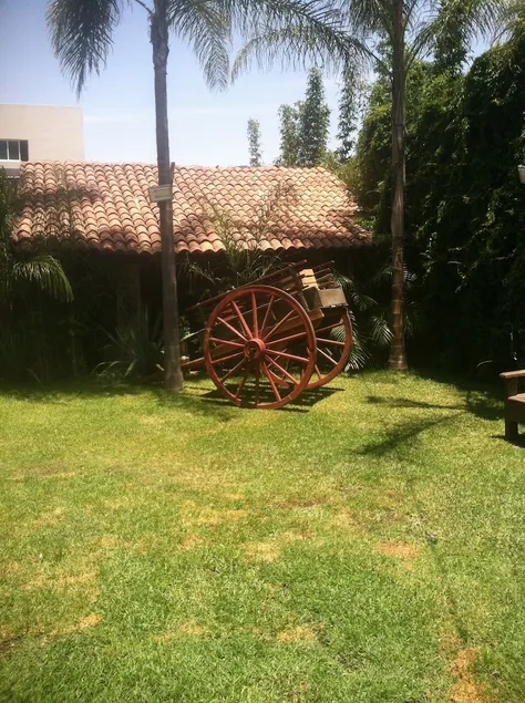 El Galpon - Image 1