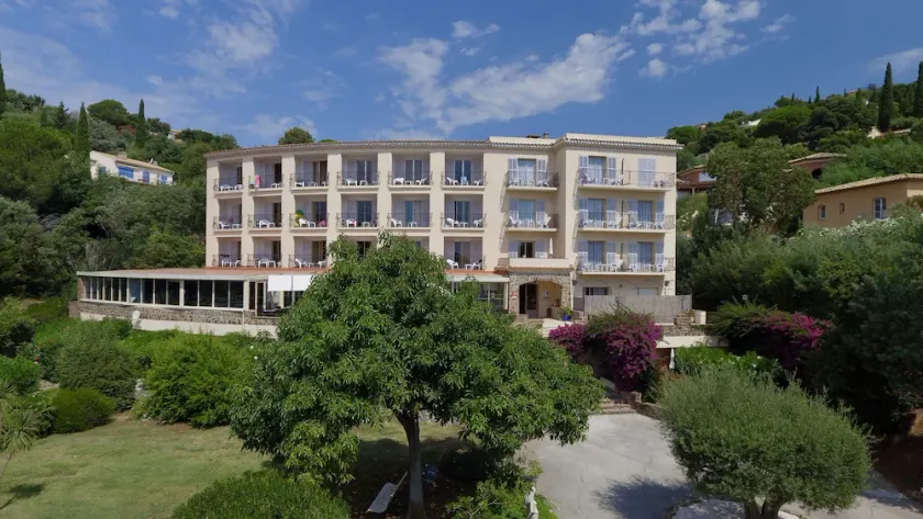 Hotel du Parc - Image 1